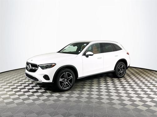 2026 Mercedes-Benz GLC 300 Base 4MATIC
