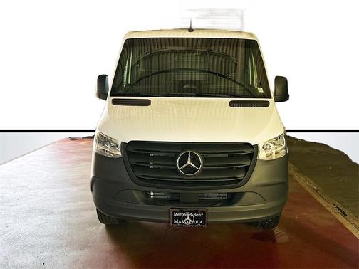 2025 Mercedes-Benz Sprinter 2500 Standard Roof