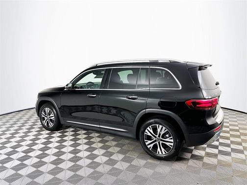 2025 Mercedes-Benz GLB 250 Base 4MATIC