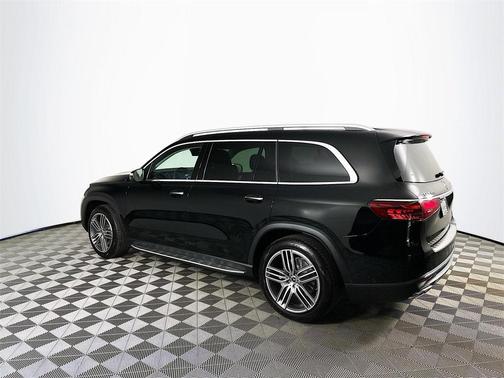 2026 Mercedes-Benz GLS 450