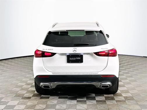 2025 Mercedes-Benz GLA 250 Base 4MATIC