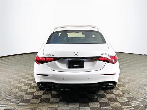 2026 Mercedes-Benz AMG S 63 E Base