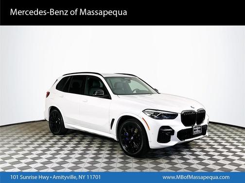 2022 BMW X5 M50i