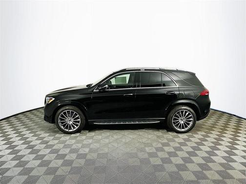 2025 Mercedes-Benz GLE 450e Base 4MATIC