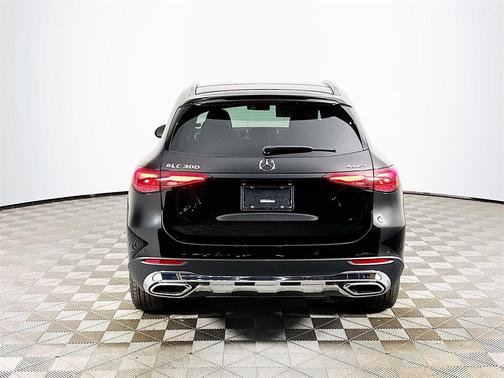 2026 Mercedes-Benz GLC 300 Base 4MATIC