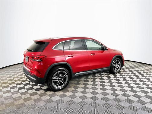 2022 Mercedes-Benz GLA 250 Base 4MATIC