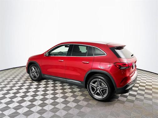 2022 Mercedes-Benz GLA 250 Base 4MATIC