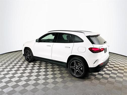 2026 Mercedes-Benz GLA 250 Base 4MATIC