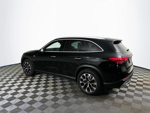 2025 Mercedes-Benz GLC 350e Base 4MATIC
