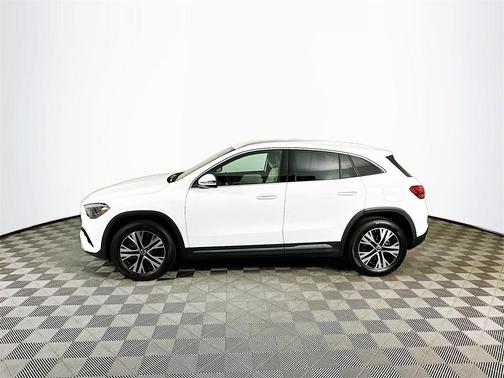 2025 Mercedes-Benz GLA 250 Base 4MATIC