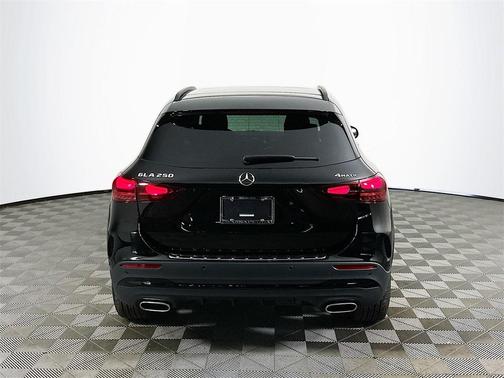 2026 Mercedes-Benz GLA 250 Base 4MATIC