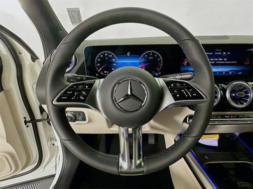 2025 Mercedes-Benz GLA 250 Base 4MATIC