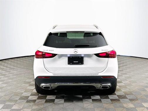 2025 Mercedes-Benz GLA 250 Base 4MATIC
