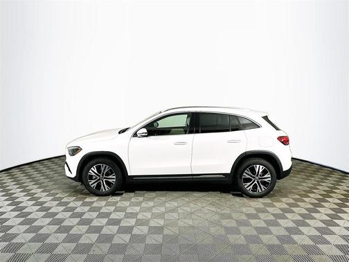 2025 Mercedes-Benz GLA 250 Base 4MATIC
