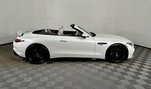 2025 Mercedes-Benz AMG SL 63 S E Performance