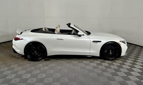 2025 Mercedes-Benz AMG SL 63 S E Performance