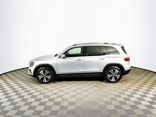 2026 Mercedes-Benz GLB 250 Base 4MATIC