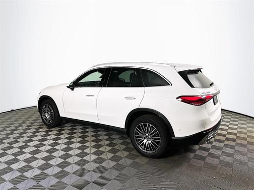 2026 Mercedes-Benz GLC 300 Base 4MATIC