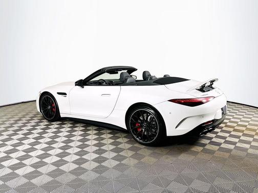 2022 Mercedes-Benz AMG SL 55 Base