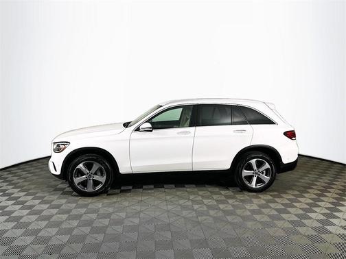 2022 Mercedes-Benz GLC 300 Base 4MATIC
