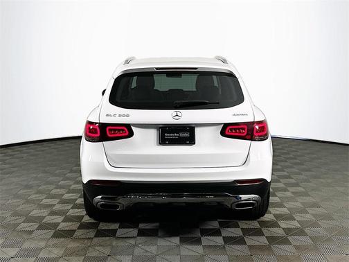 2022 Mercedes-Benz GLC 300 Base 4MATIC