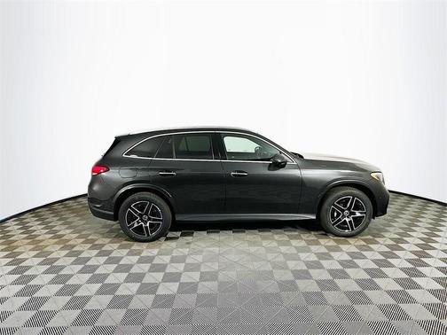 2025 Mercedes-Benz GLC 350e Base 4MATIC