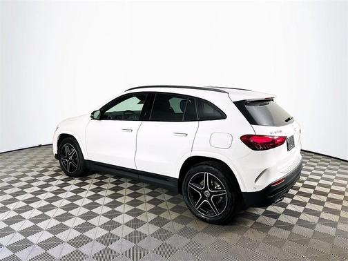 2026 Mercedes-Benz GLA 250 Base 4MATIC