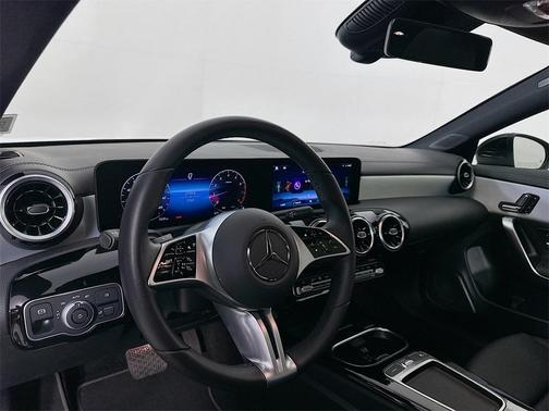2025 Mercedes-Benz CLA 250 Base 4MATIC