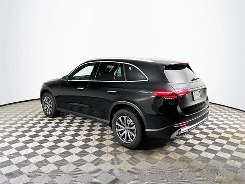 2026 Mercedes-Benz GLC 300 Base 4MATIC