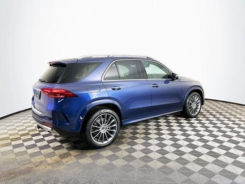 2026 Mercedes-Benz GLE 450e Base 4MATIC