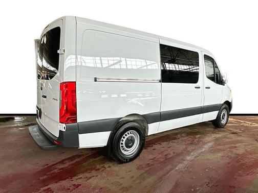 2025 Mercedes-Benz Sprinter 2500 144 WB