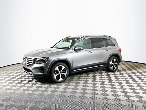 2026 Mercedes-Benz GLB 250 Base 4MATIC