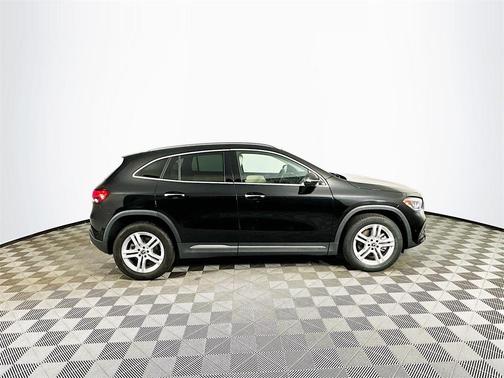 2021 Mercedes-Benz GLA 250 Base 4MATIC