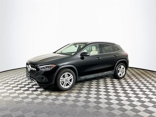 2021 Mercedes-Benz GLA 250 Base 4MATIC