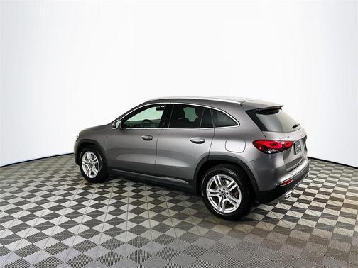 2022 Mercedes-Benz GLA 250 Base 4MATIC