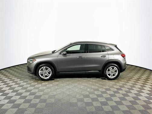 2022 Mercedes-Benz GLA 250 Base 4MATIC