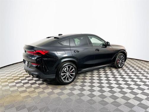 2024 BMW X6 xDrive40i