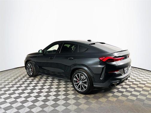 2024 BMW X6 xDrive40i