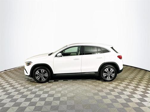 2026 Mercedes-Benz GLA 250 Base 4MATIC