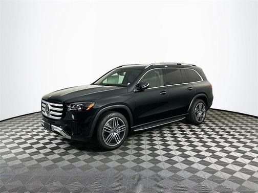 2025 Mercedes-Benz GLS 450 4MATIC
