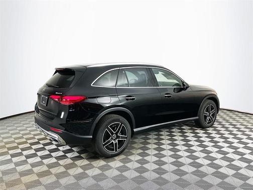 2026 Mercedes-Benz GLC 300 Base 4MATIC