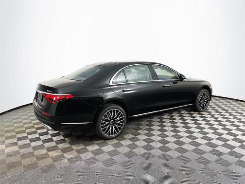 2026 Mercedes-Benz S-Class 580