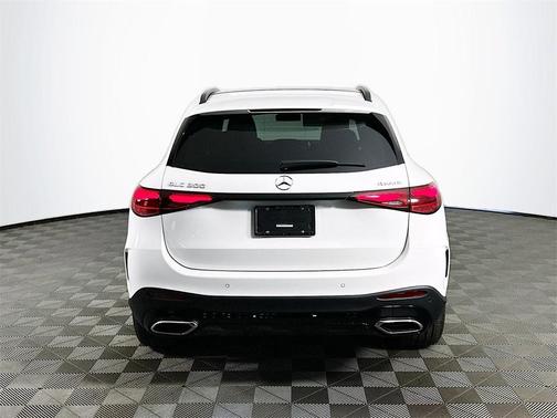 2025 Mercedes-Benz GLC 300 Base 4MATIC