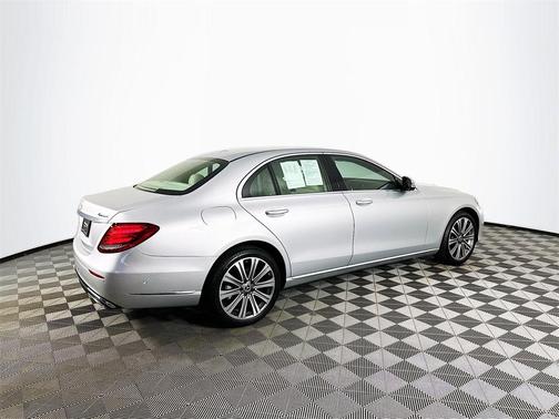 2019 Mercedes-Benz E-Class E 300