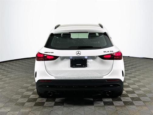 2026 Mercedes-Benz AMG GLA 35 Base