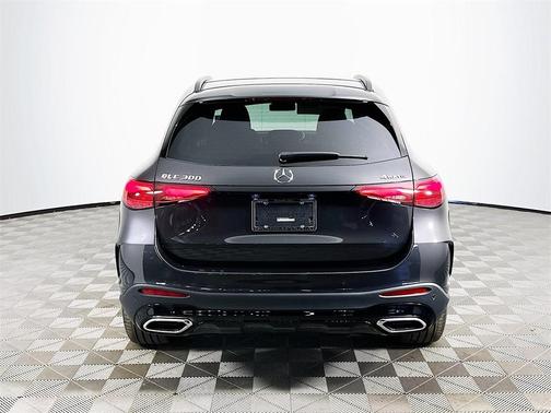 2025 Mercedes-Benz GLC 300 Base 4MATIC