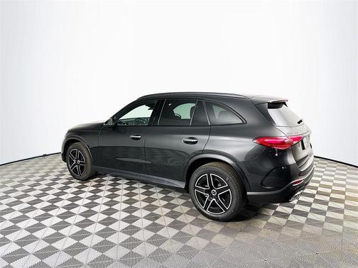 2025 Mercedes-Benz GLC 300 Base 4MATIC