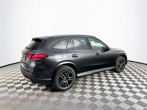 2025 Mercedes-Benz GLC 300 Base 4MATIC