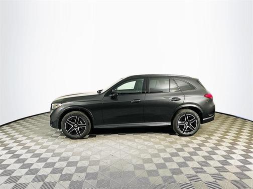 2025 Mercedes-Benz GLC 300 Base 4MATIC