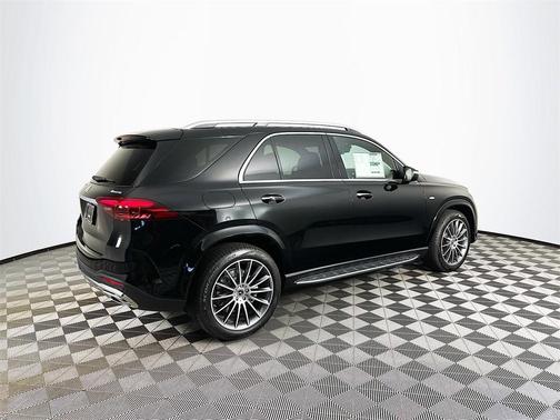 2025 Mercedes-Benz GLE 450e 4MATIC